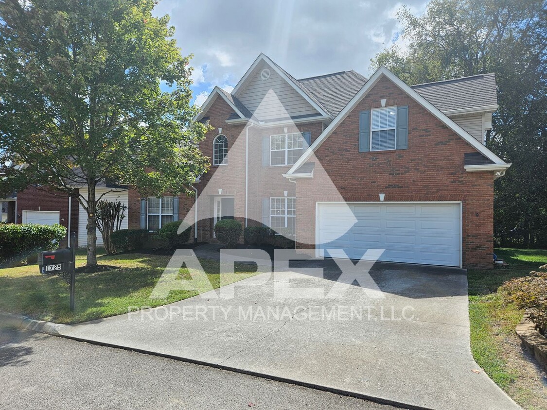 Foto principal - Beautiful 4 Bd/2.5 Ba Single Family home i...