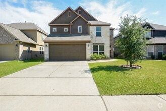 Building Photo - 9930 Swallow Dr