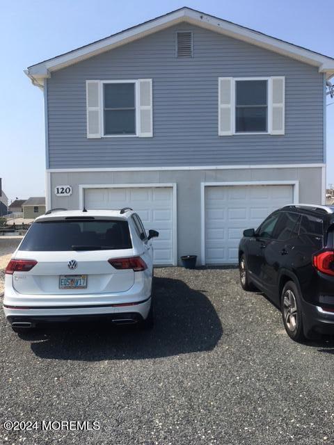 Primary Photo - 120 E Hudson Dr