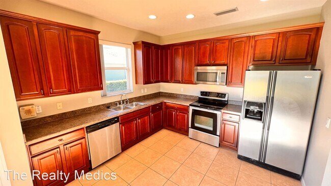 Foto del edificio - 3 br, 2 bath House - 105 Wedge Cir