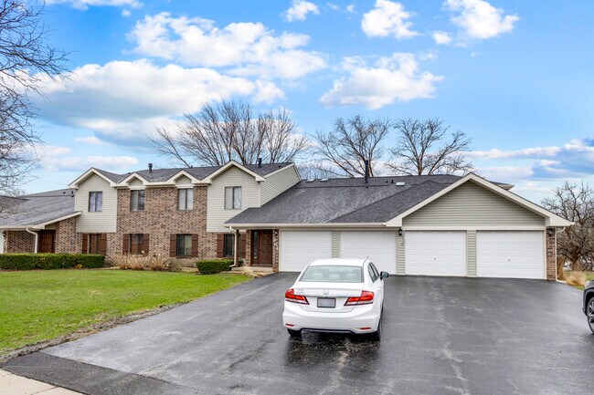 Building Photo - 961 Cumberland Ct