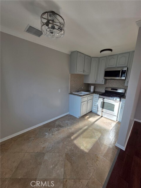 Foto del edificio - 208 W 90th St
