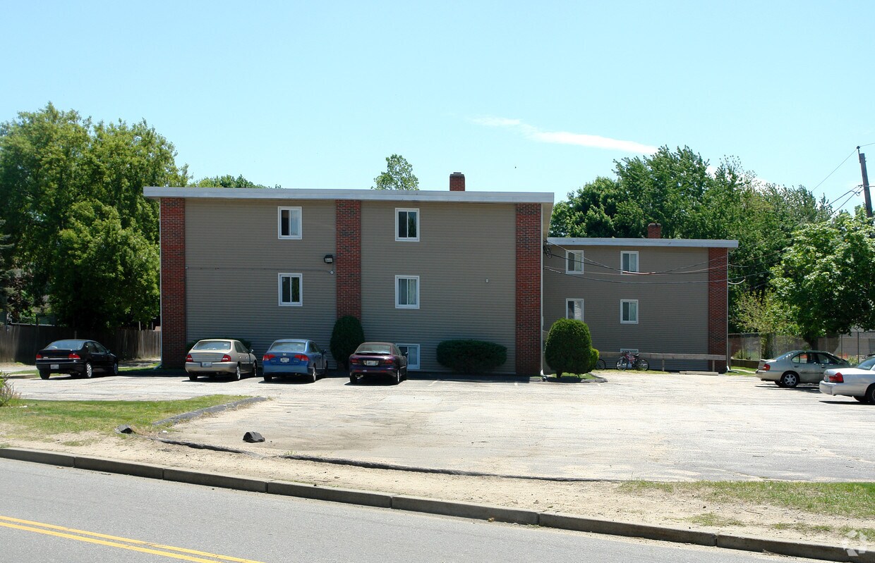 54 River St, West Warwick, RI 02893 Apartments in West Warwick, RI