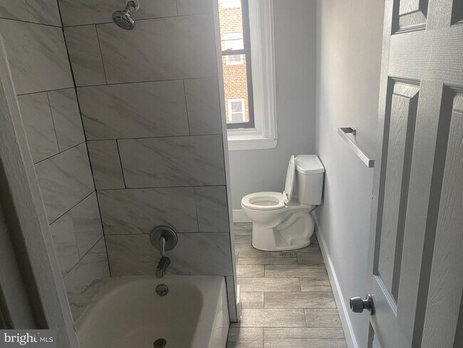 Foto del edificio - 119 W Susquehanna Ave