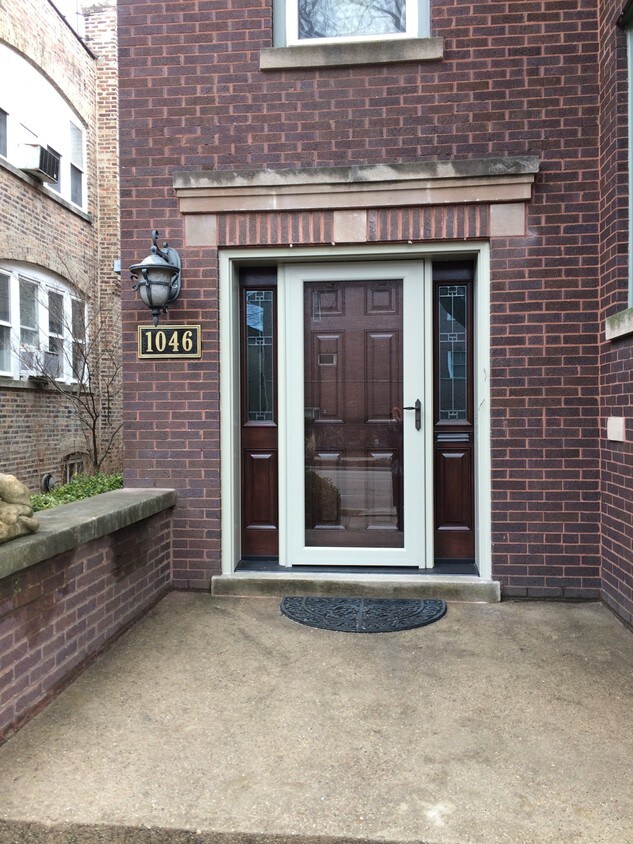 Foto principal - 1046 S Oak Park Ave