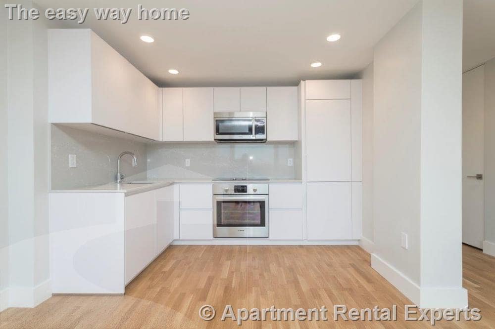 Photo - 334 Harvard St Unit #J2
