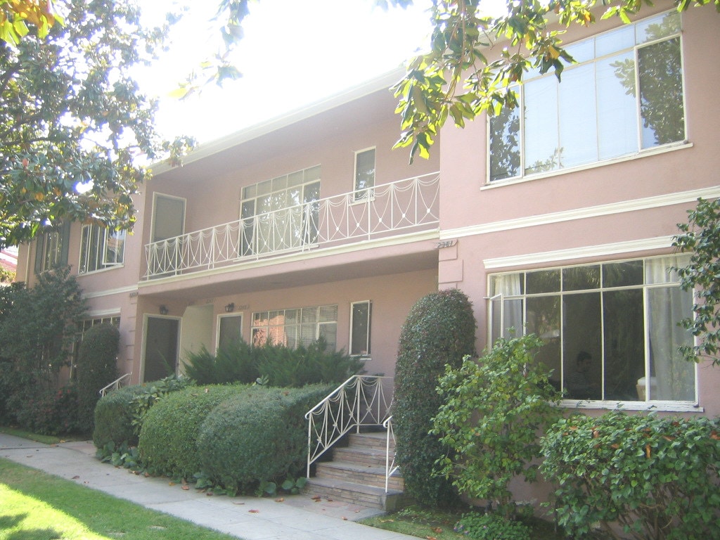 Foto principal - 2361 Kerwood Ave