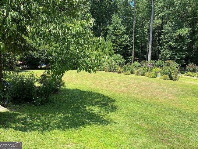 Foto del edificio - 2717 Redding Rd NE