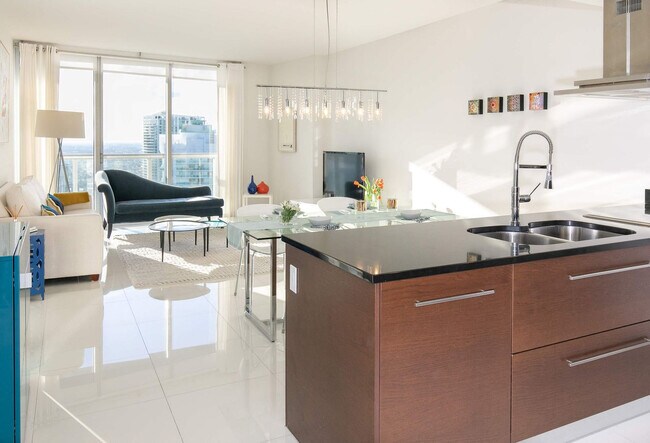 Foto del edificio - 485 Brickell Ave