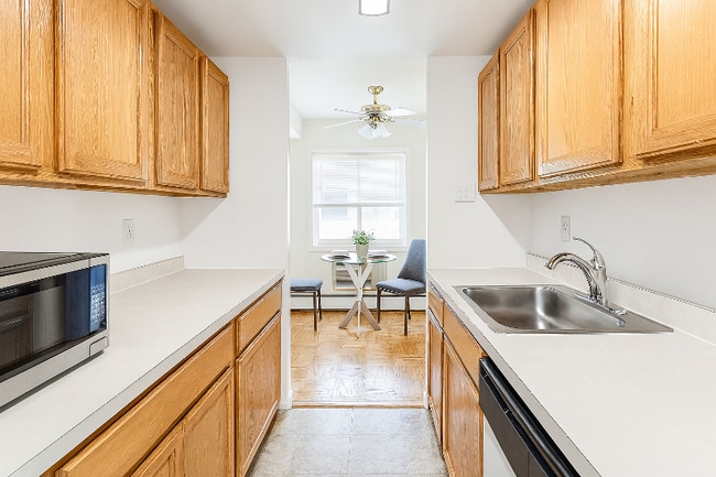 Photo - 4465 MacArthur Blvd NW Apartment