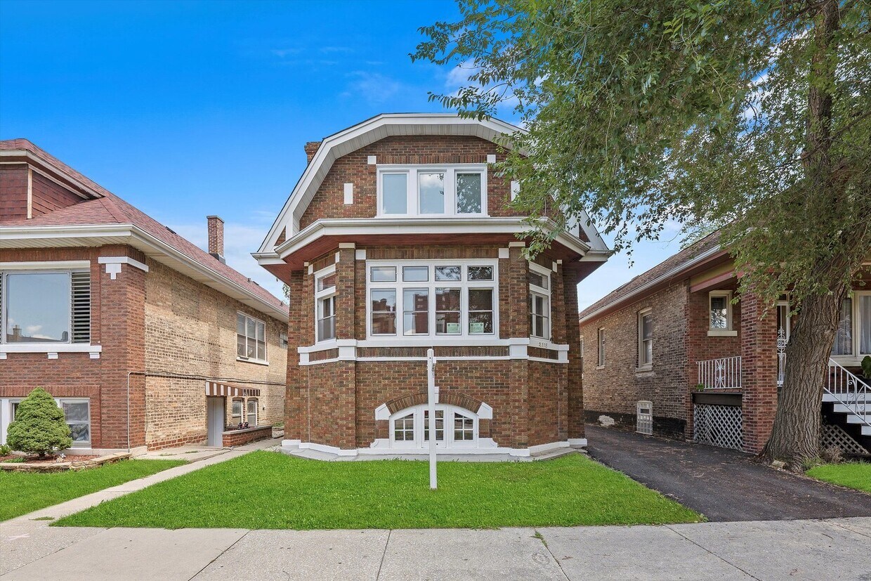 2115 S 59th Ave, Cicero, IL 60804 House Rental in Cicero, IL