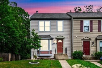 Building Photo - 10600 Wakeman Dr