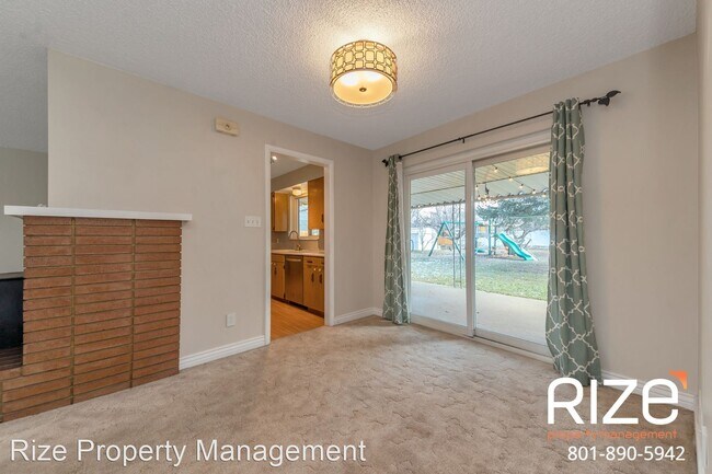 Foto del edificio - 3 br, 1.5 bath House - 3677 S 1100 E