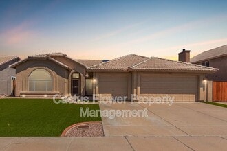 Building Photo - 4226 E Rockledge Rd