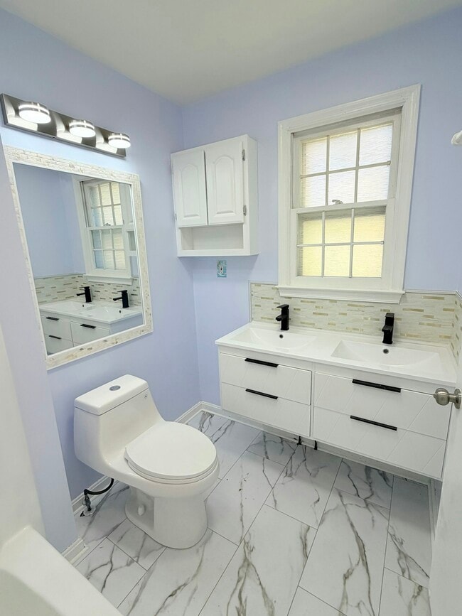 Photo - 8148 Murray Hill Dr House