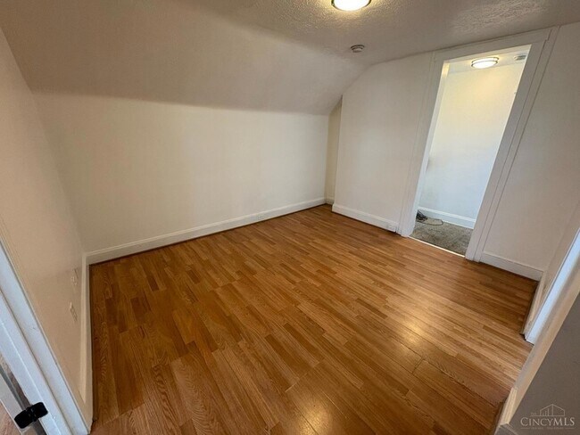 Foto del edificio - 2218 Highland Ave