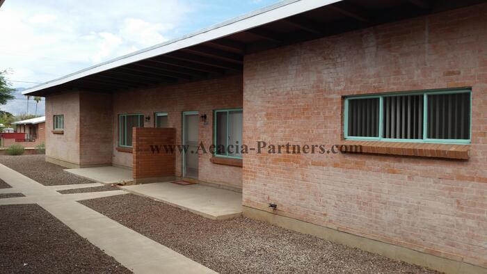 Primary Photo - BEAUTIFUL 4-PLEX APT. W/ STORAGE