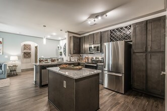 Building Photo - Vintage Burkitt Station