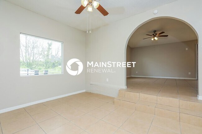 Foto del edificio - 3 Bedroom Pet-Friendly Home in ORLANDO, FL...