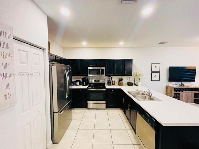 Foto del edificio - 11415 SW 250th St