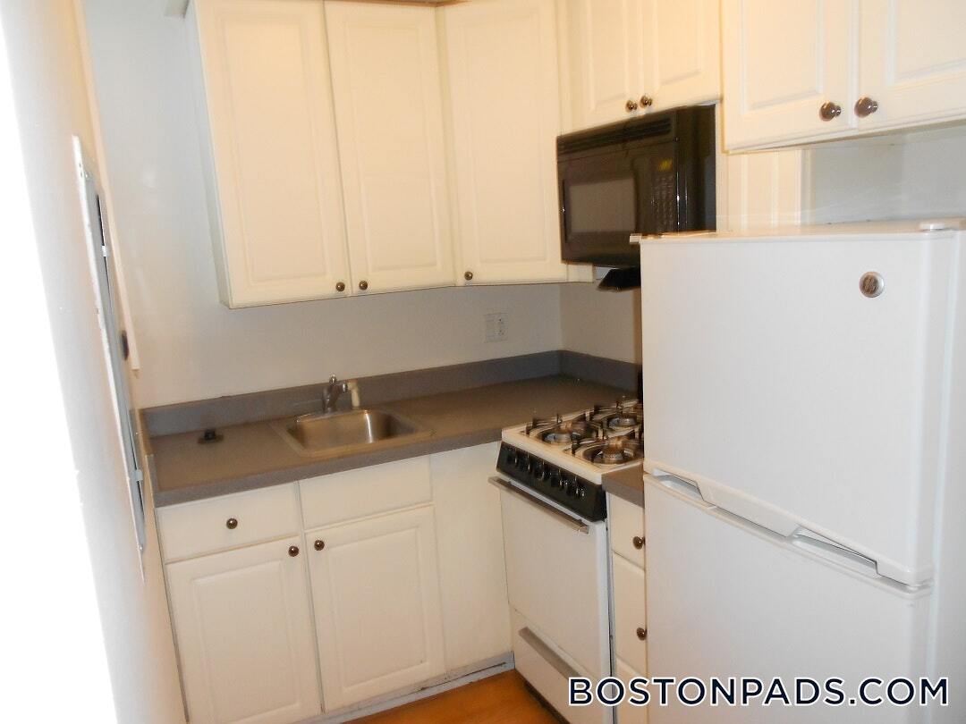 Foto principal - 15 Edgerly Rd