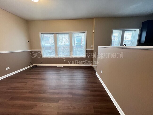 Foto del edificio - 9016 S Justine St