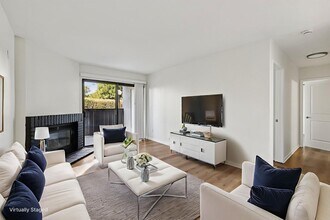 Building Photo - Santa Fe Ranch