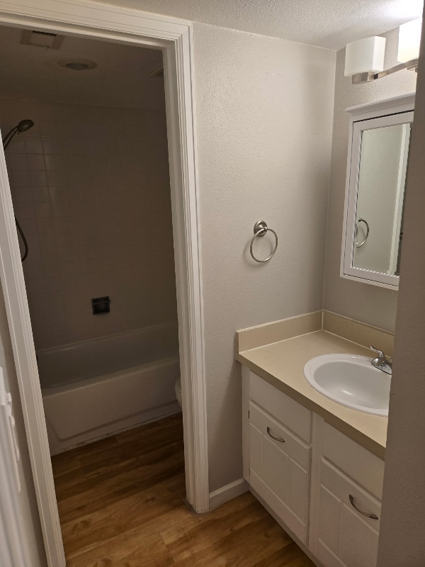 Building Photo - 5300 E Cherry Creek S Dr