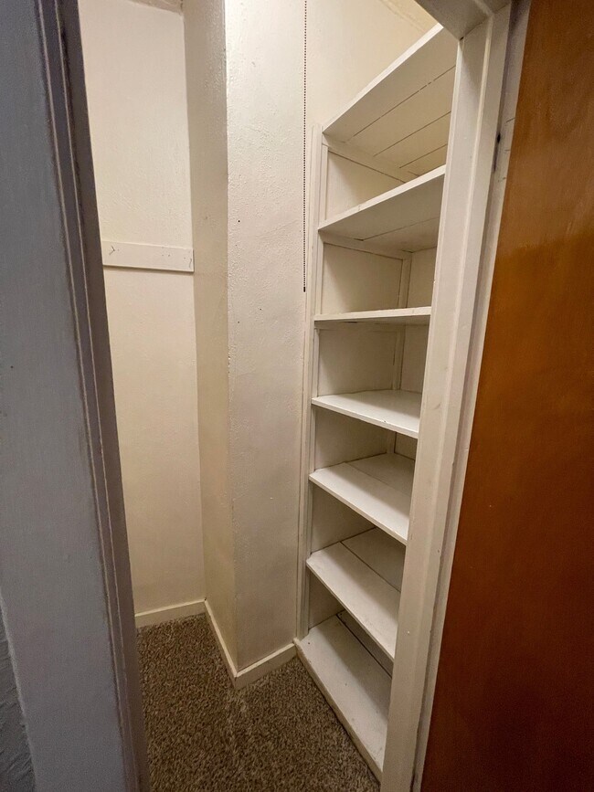 Foto del edificio - 458 3rd St NE
