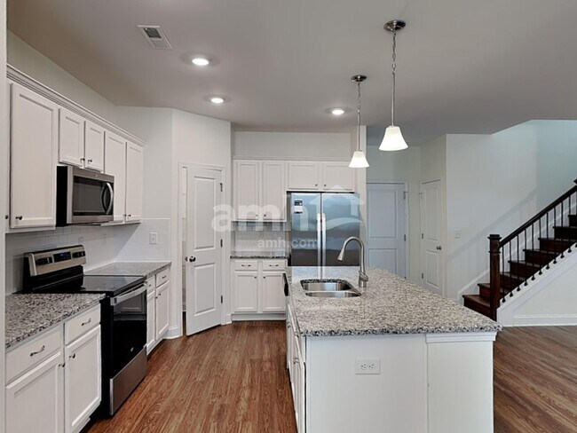 Foto del edificio - 427 Catawba St