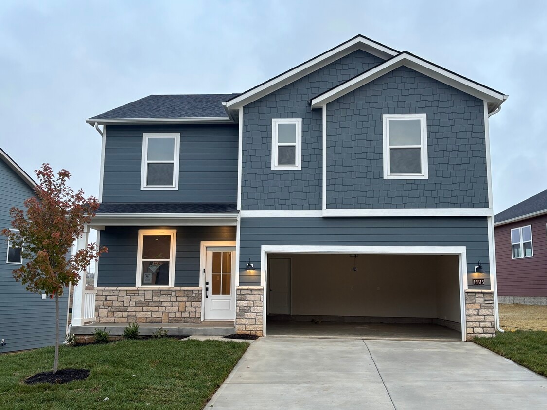 Foto principal - 16815 Aiken Ridge Cir