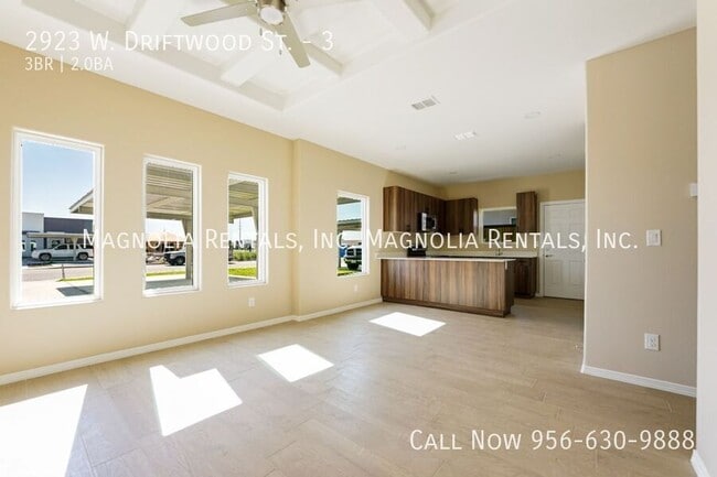 Foto del edificio - 2923 W Driftwood St
