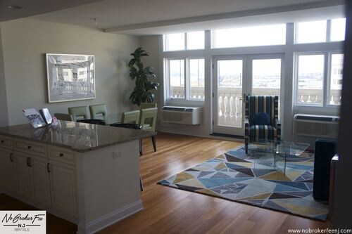 Foto del edificio - 600 River Rd