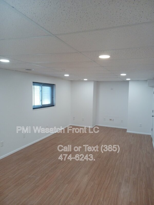 Foto del edificio - 3964 Kilt St