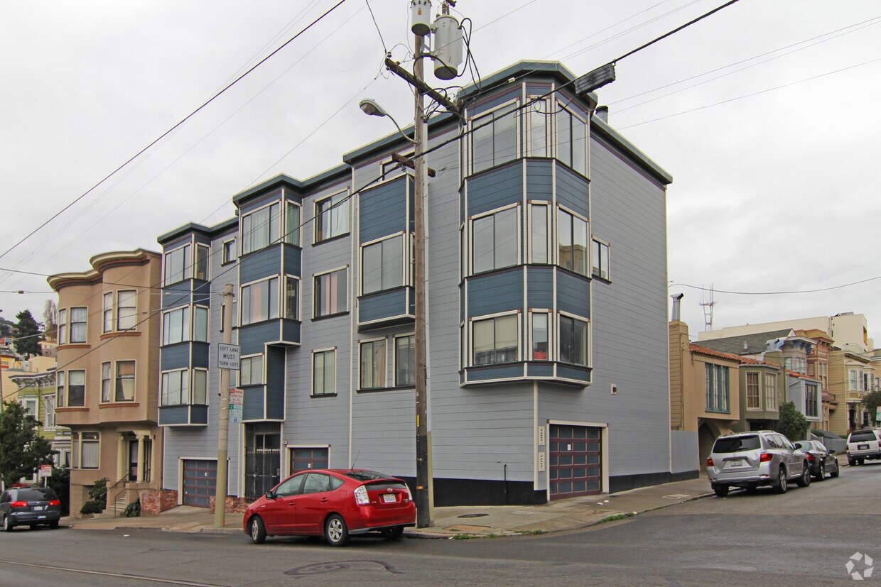 Primary Photo - 550 Church St