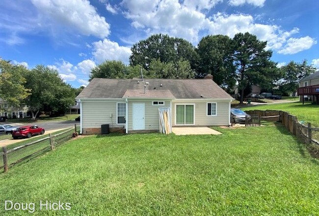 Building Photo - 3 br, 2 bath House - 8711 Sweet Sage Ln