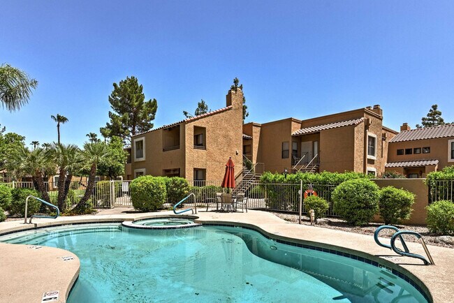 Foto del edificio - 8787 E Mountain View Rd