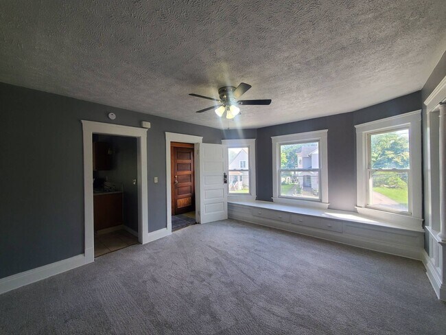 Foto del edificio - 4265 W 36th St