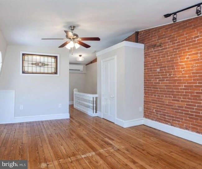 Building Photo - 1810 Mt Salem Ln