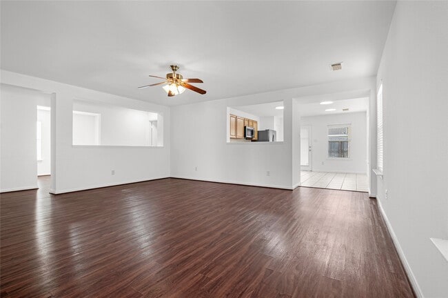 Building Photo - 29407 Legends Hill Dr