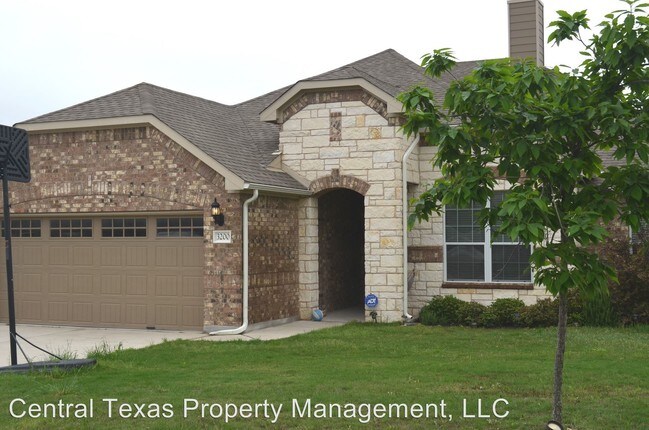 Building Photo - 4 br, 2 bath House - 3200 Green Meadow