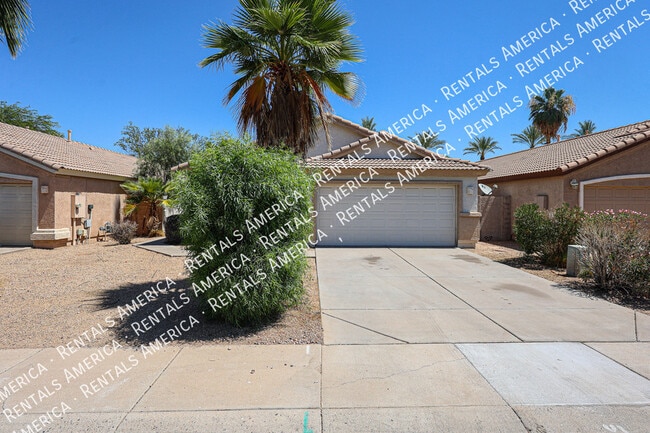 Building Photo - 13182 W Cypress St