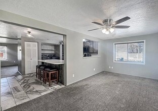 Building Photo - 2756 Baltic Ave