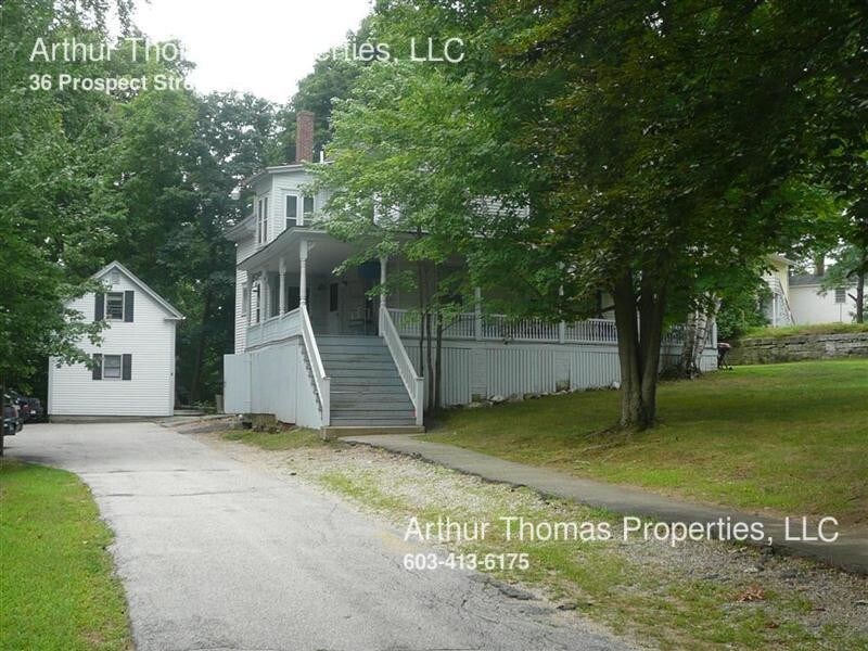 36 Prospect St Unit 1, Somersworth, NH 03878 Room for Rent in