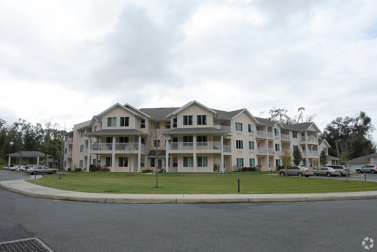 Marion Woods Apartments in Ocala, FL