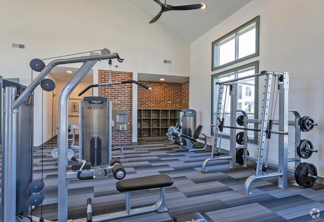 Fitness Center - Aven Ridge