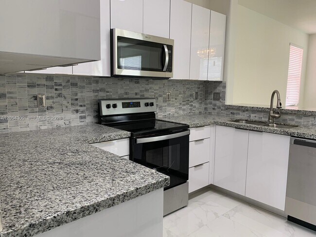 Foto del edificio - 14020 SW 152nd Terrace