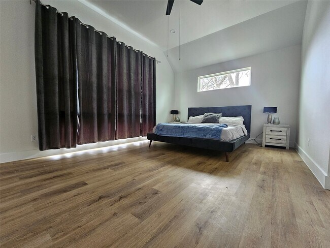 Foto del edificio - 4217 Hare St