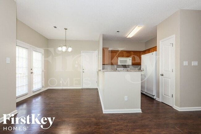 Building Photo - 12301 Carolina Crossing Dr