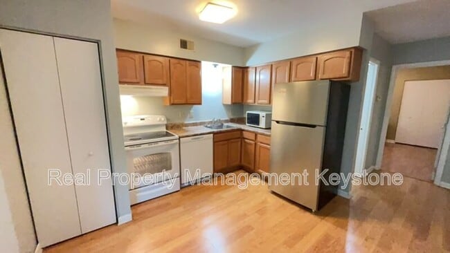 Building Photo - 3249 Kennett Sq